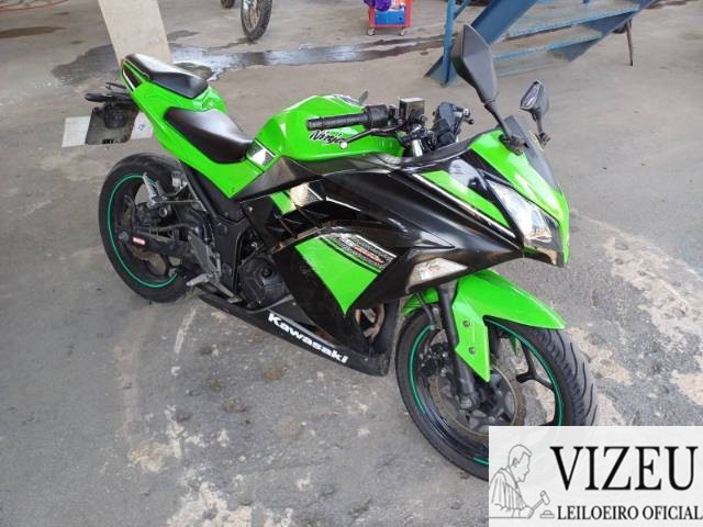 KAWASAKI NINJA 300 2014